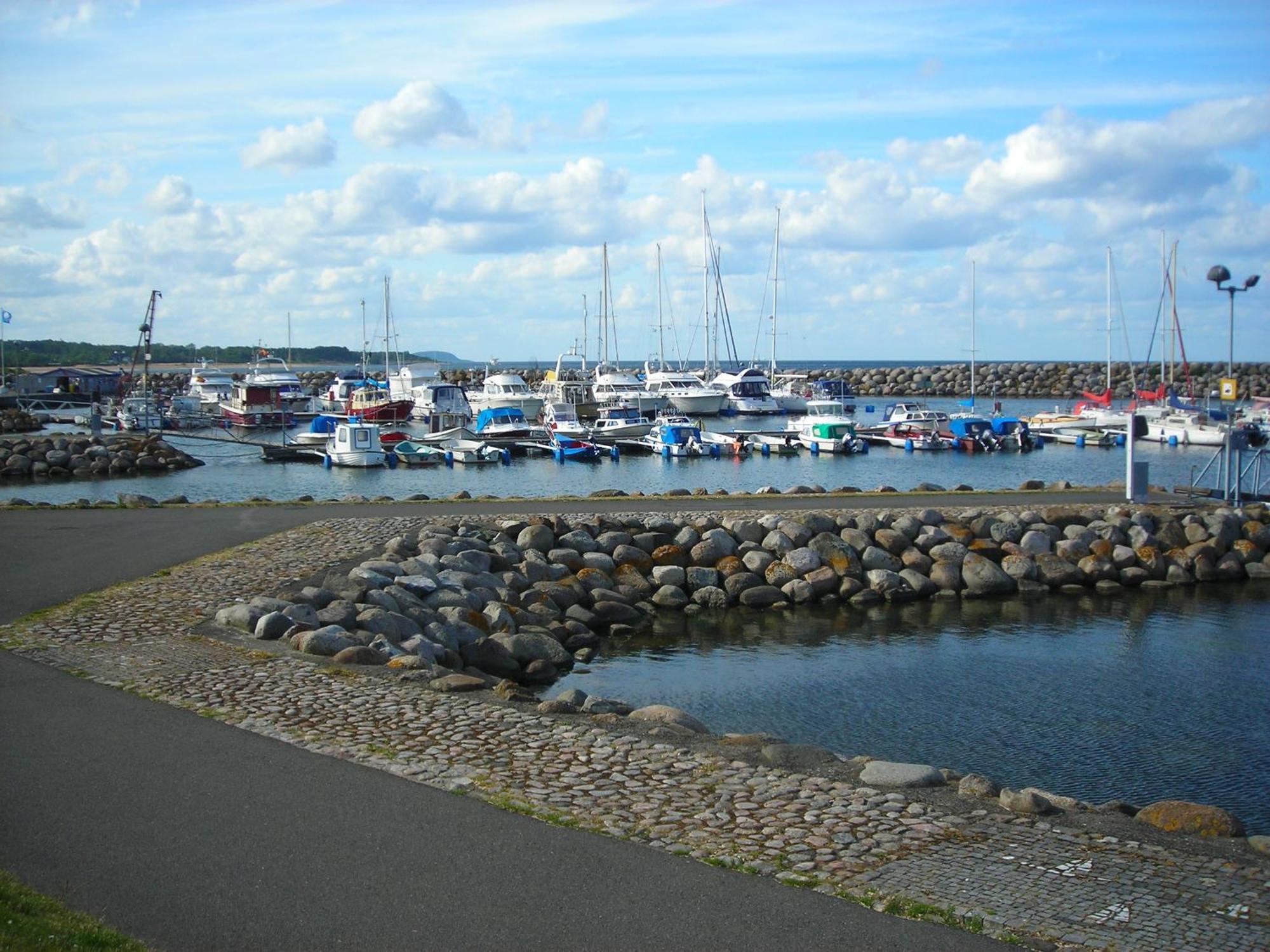 Solrosen I Simrishamn - Oesterlen Екстер'єр фото